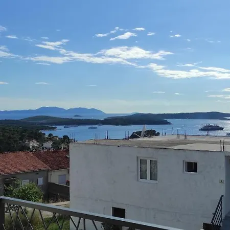 Apartamento Lantana Hvar